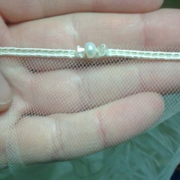 Davids Bridal Wedding veil and blusher. - Picture 3 of 8